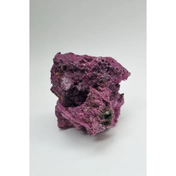 Druse Kristal Yapılı Doğal Yakut Kütle DYK31