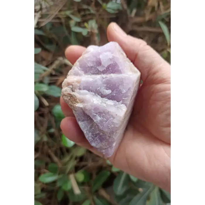 Pembe Kunzit Kristali Koleksiyonluk Doğal Parça KZ-6