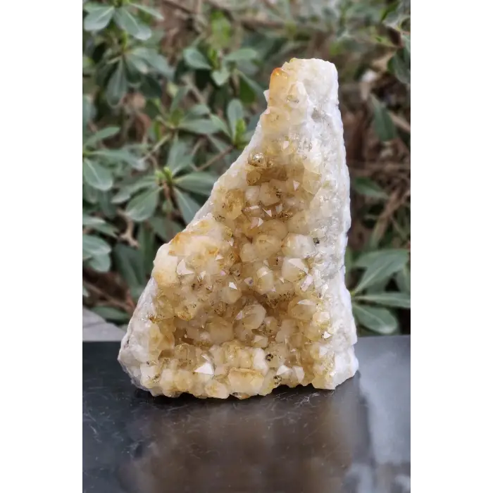 Doğal Sitrin Kristali Dekoratif Büyük Parça 2 Kilo 115 Gram