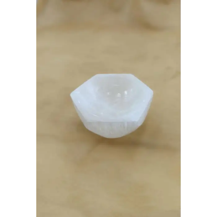 Altıgen Enerji Çanağı Beyaz Selenit Küçük Kase 8cm