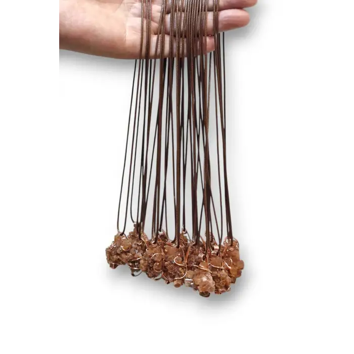 Doğal Aragonit Kristali Bakır Malzemeli Unisex Kolye 241-1