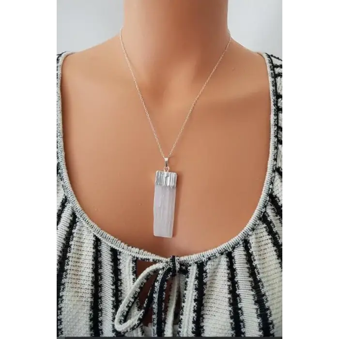 Doğal Beyaz Selenit Kolye 640