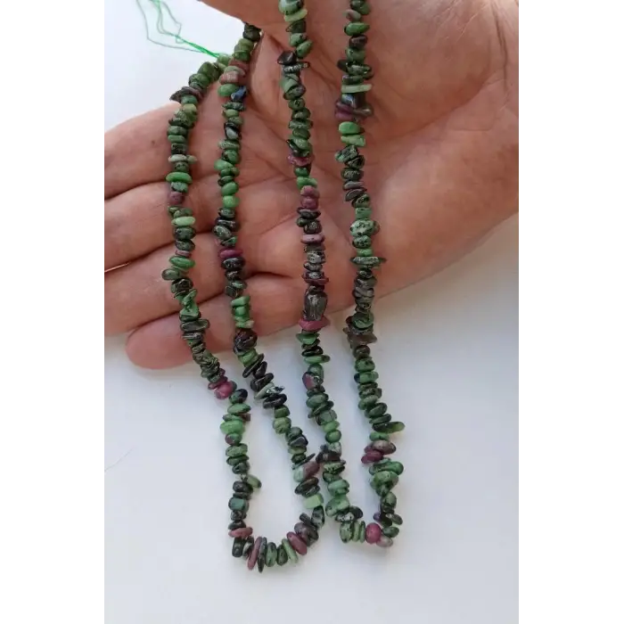 Doğal Rubyzoisit (Anyolit)  Kırıktaş Dizi - 80 cm.