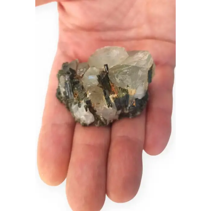 Epidotlu Kuvars Doğal Parça Hakkari 31-EK