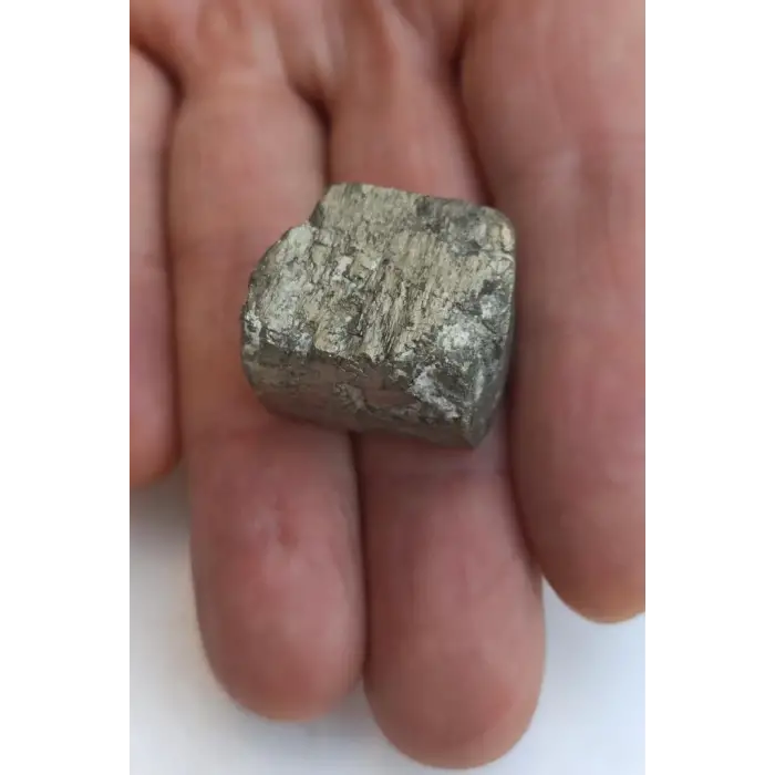 Geometrik Şekilli Pirit Parça 609