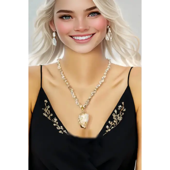 Gerçek Deniz Kabuklarından Kolye 237-2