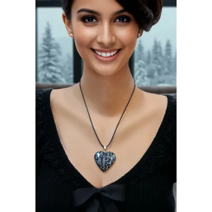 Kartanesi Obsidyen Kalp Kesim Kolye 310-5