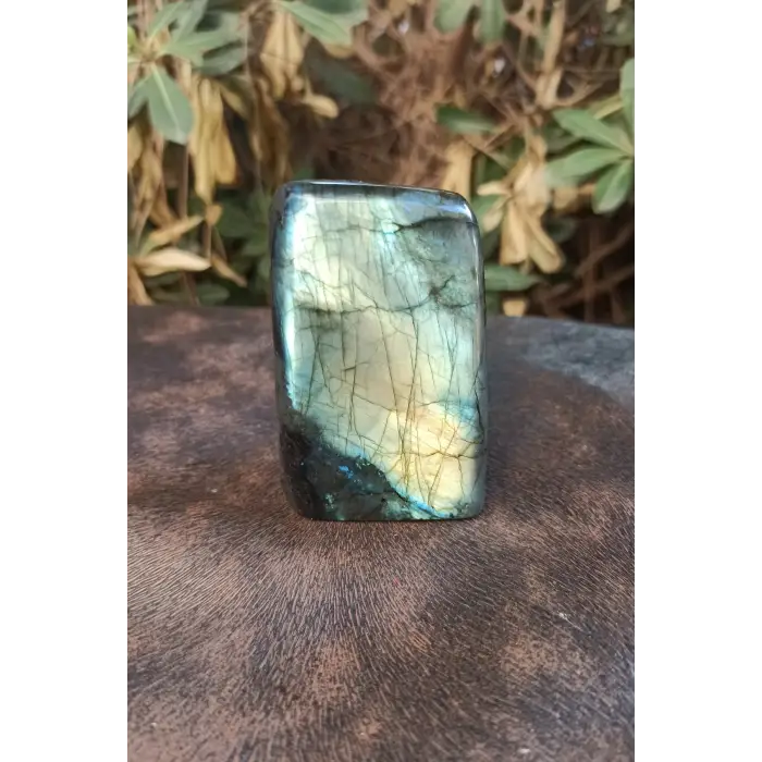 Işıltılı Labradorit Dekoratif Parça 33LB