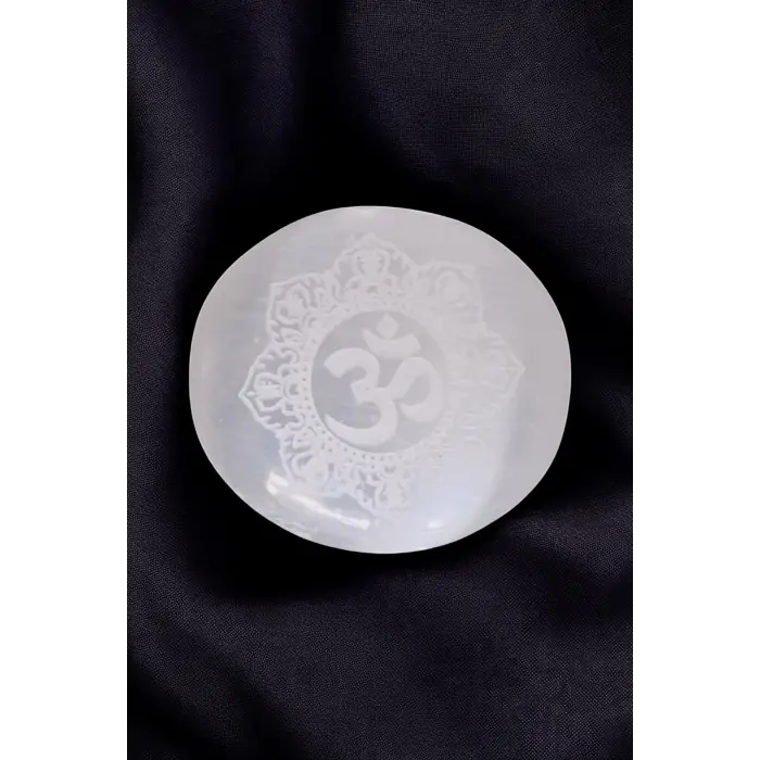 Ohm Sembolü Beyaz Selenit Masaj Terapi Taşı - Oval