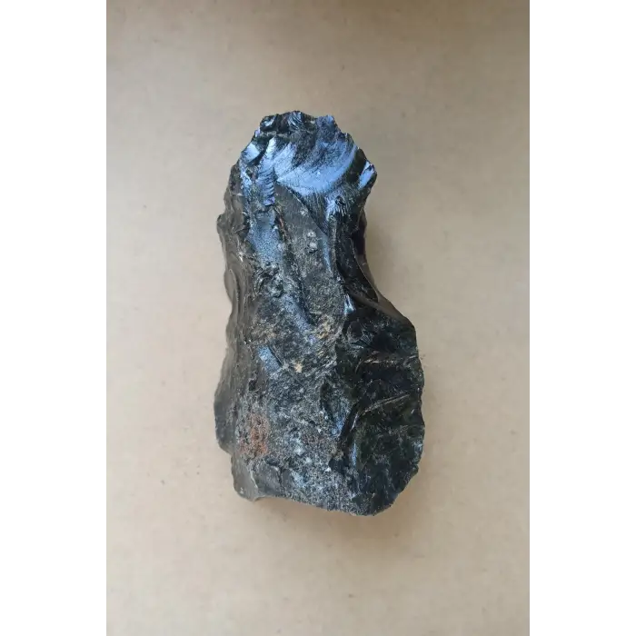 Siyah Obsidyen Standlı Büyük Parça OB-30