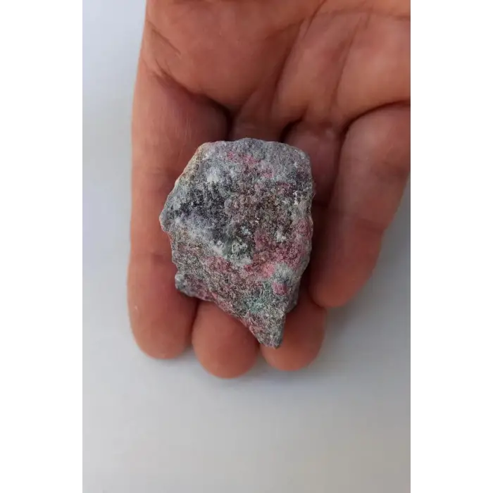 Yakut Karışımlı Kyanit Doğal Parça 238-1