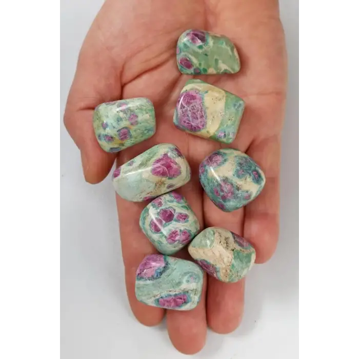 Yakutlu Fuksit Tamburlu Parça Ruby İn Fuchsite 403-1