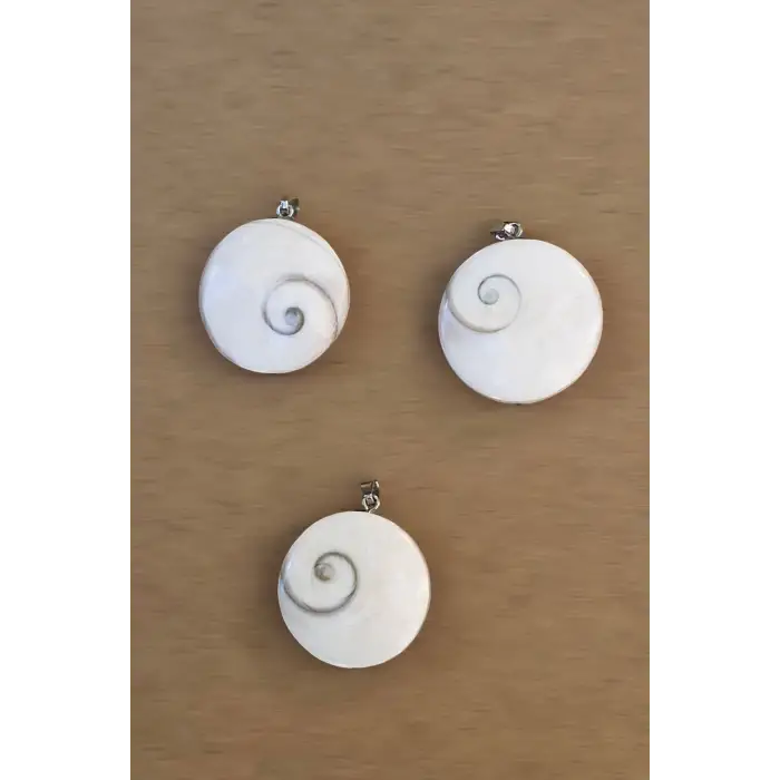 Yuvarlak Kesim Yılancık Taşı Büyük Boy Kolye Operculum 320-3