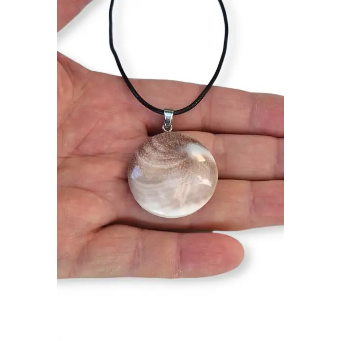 Yuvarlak Kesim Yılancık Taşı Büyük Boy Kolye Operculum 320-3