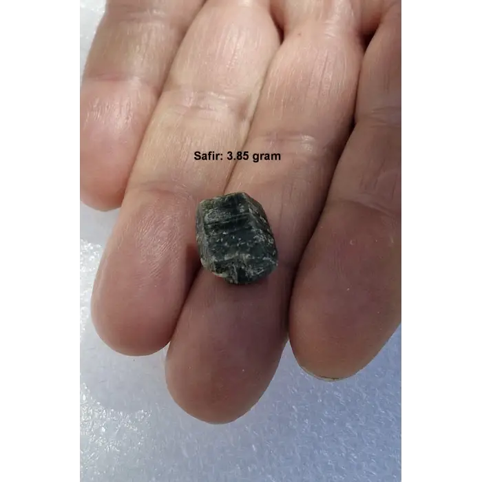 Zümrüt, Yakut, Safir Doğal Parçalar 531-3P