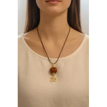 İri Taneli Rudrakşa Ohm Sembolü Kolye Rudraksha RK115