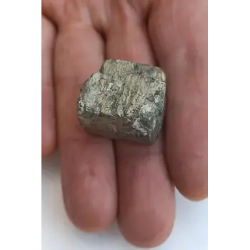 Geometrik Şekilli Pirit Parça 609