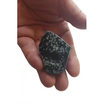 Kartanesi Obsidyen Doğal Kütle 134