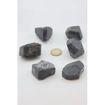 Siyah Turmalin Doğal Kütle 233