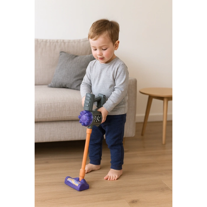 VACUUM CLEANER WITH BATTERY OPERATED (LIGHTS & SOUND)