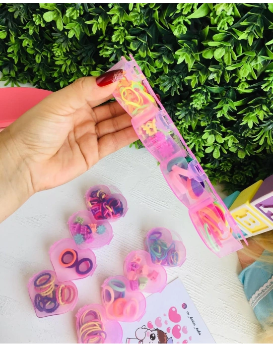 4 Bölmeli Kalpli Toka Kutusunda Tokalar