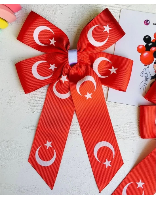 Türk Bayraklı Toka