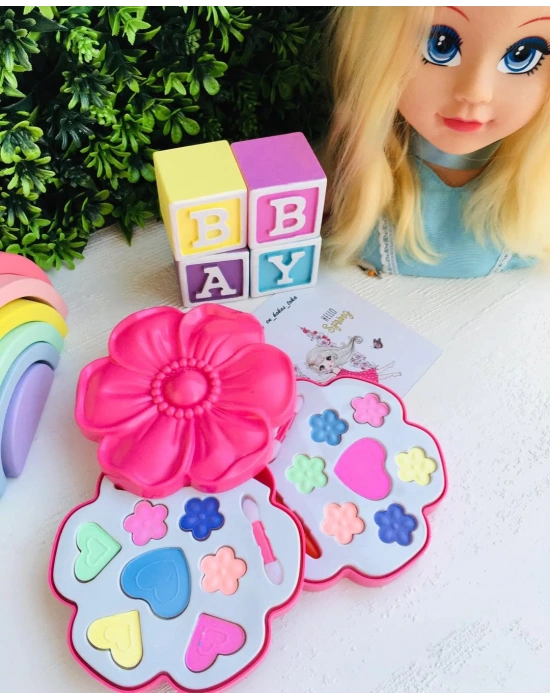 Çiçek Desenli Gerçek Sürülebilir Makyaj Seti