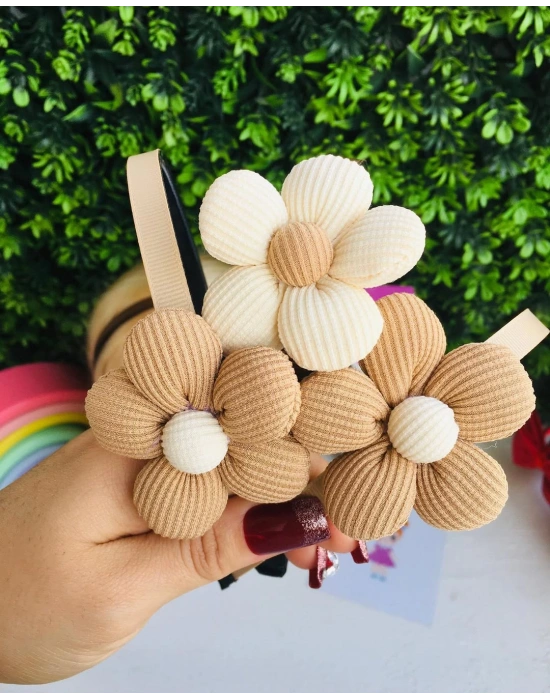 Dolgu Çiçekli Taç