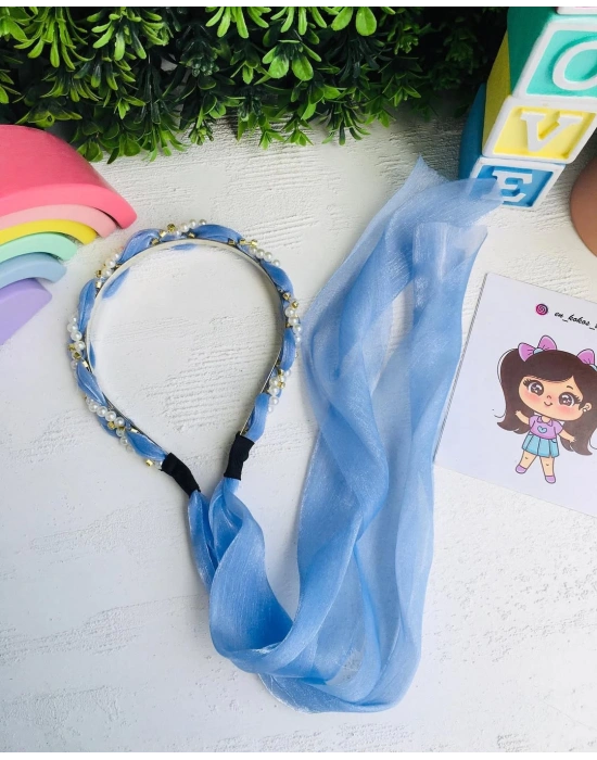 İnci Ve Taş Detaylı Tüllü Taç