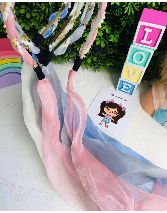 İnci Ve Taş Detaylı Tüllü Taç