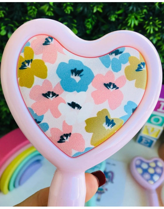 Kalp Detaylı Muhteşem Çocuk Tarağı