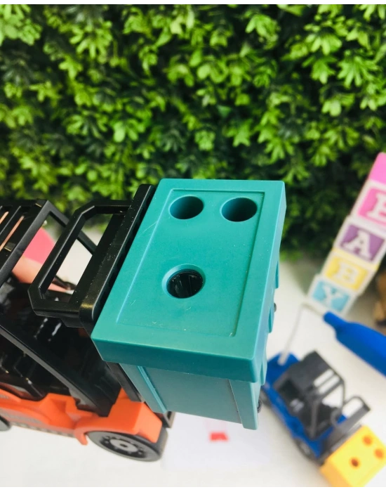 Kamyon Şeklinde Şarjlı Masa Lambası