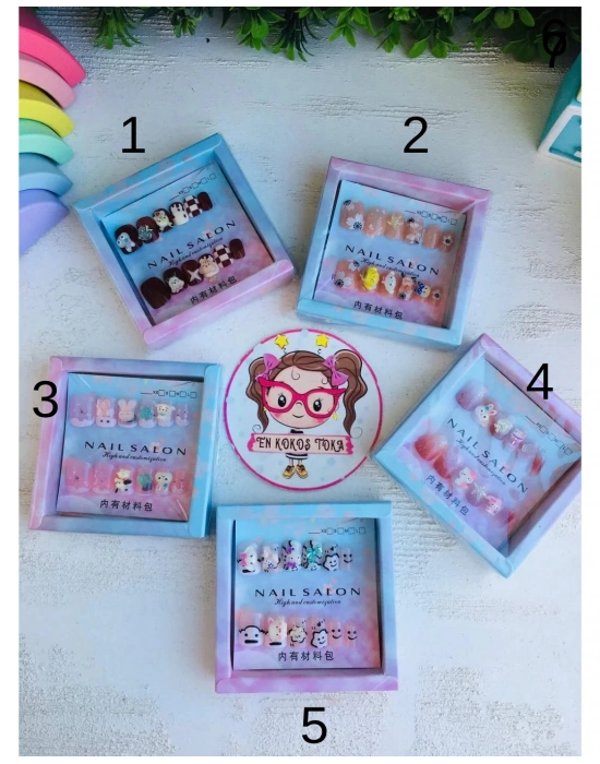 Objeli Çocuk Takma Tırnak