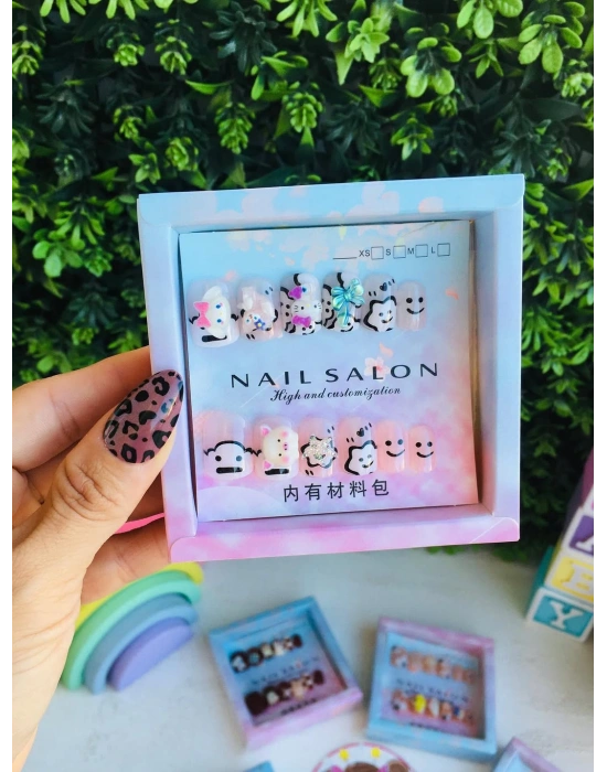 Objeli Çocuk Takma Tırnak