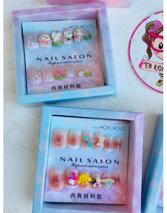 Objeli Çocuk Takma Tırnak