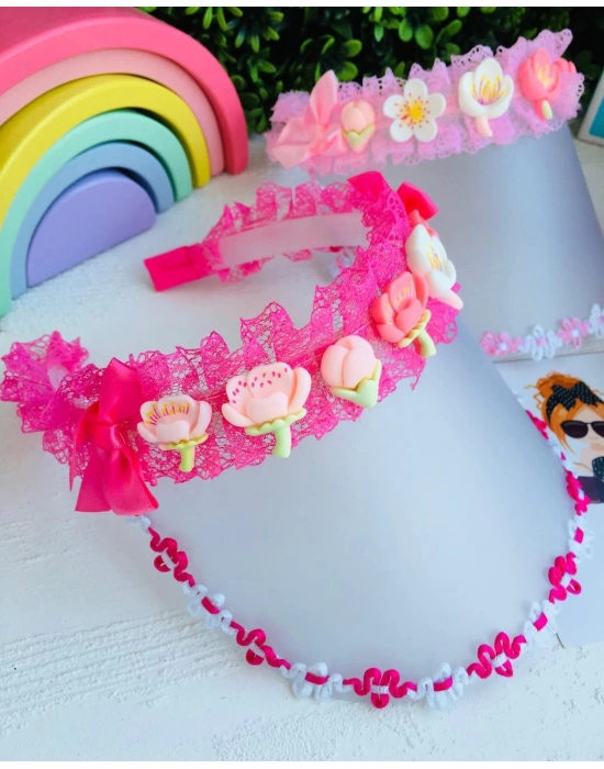 Çiçek Detaylı Şapka