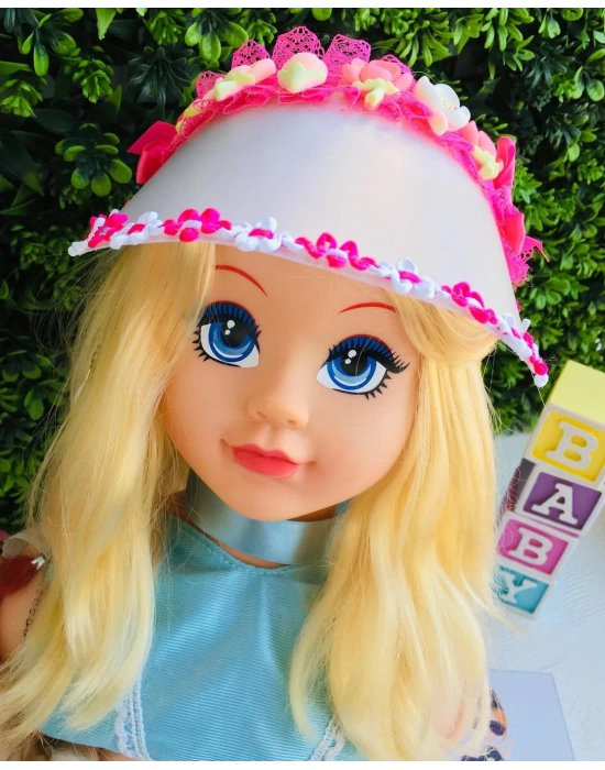 Çiçek Detaylı Şapka