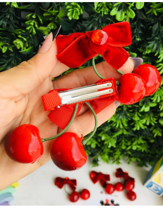 Taş Detaylı Kadife Kiraz Prens Toka