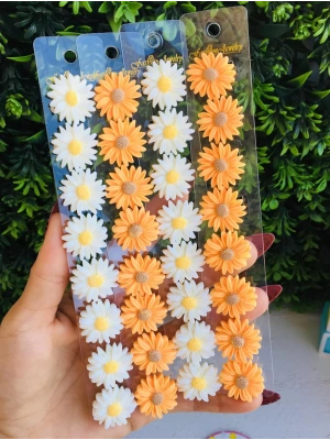 Çiçek Modelli Saç Küpesi