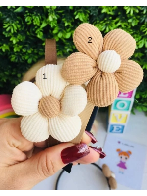 Dolgu Çiçekli Taç