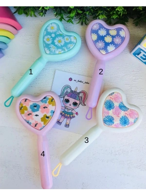 Kalp Detaylı Muhteşem Çocuk Tarağı