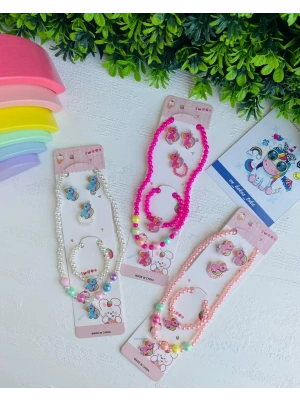 Kolye & Küpe & Yüzük & Bileklik Seti