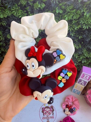 Miki Mause Simit Toka