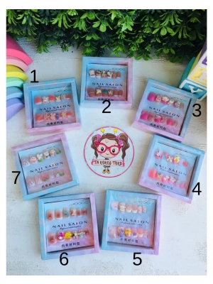 Objeli Çocuk Takma Tırnak