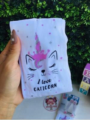 Pembe Detayları Olan Pony Desenli Külotlu Çorap