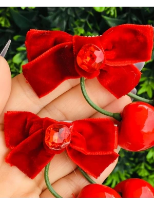 Taş Detaylı Kadife Kiraz Prens Toka