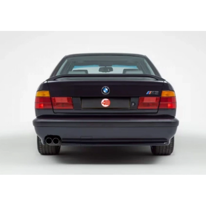BMW E34 ARKA TAMPON MTECH VERSİYON