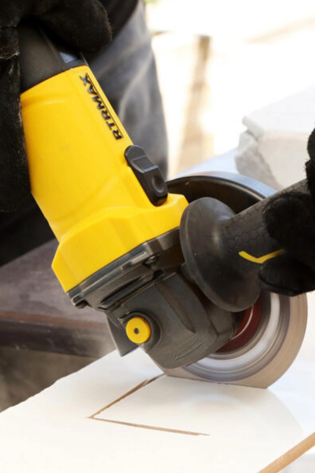 Rtrmax Rtm1080 Avuç Taşlama 750W 115mm