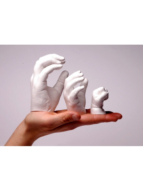 Anne Baba Çocuk Minik Heykel Aile Seti