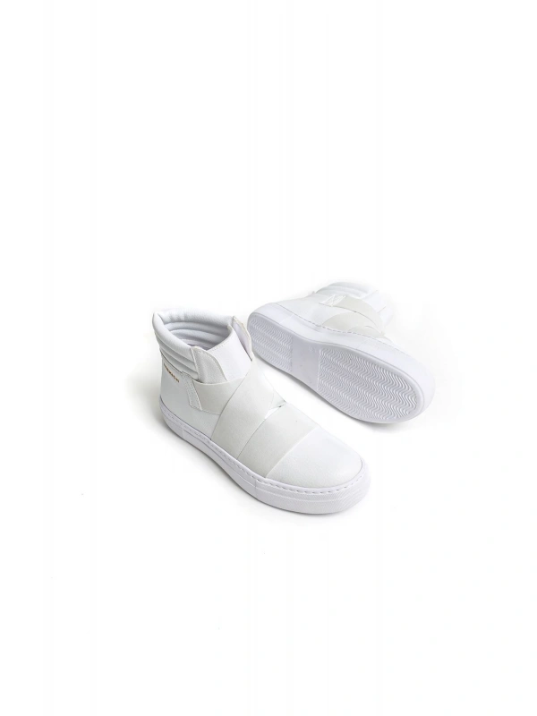 CH023 BT Erkek Bot BEYAZ